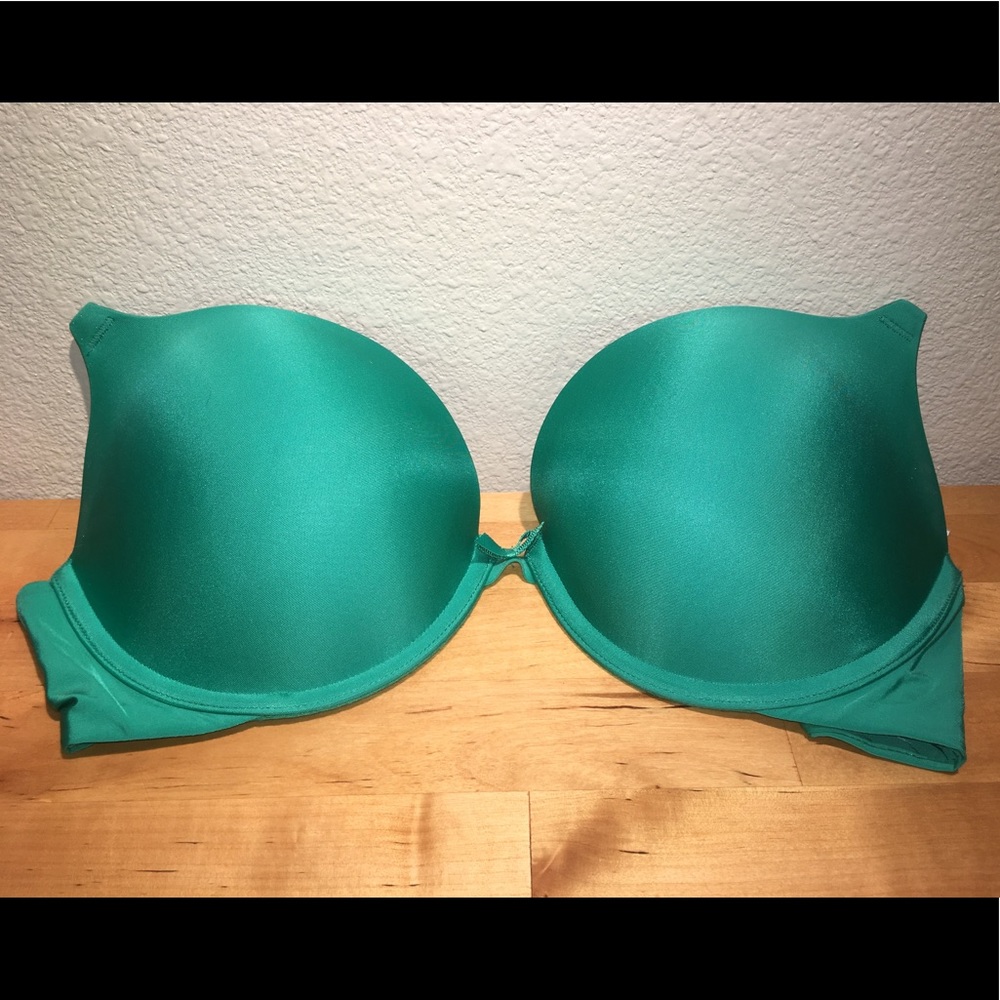 Victoria’s Secret bra